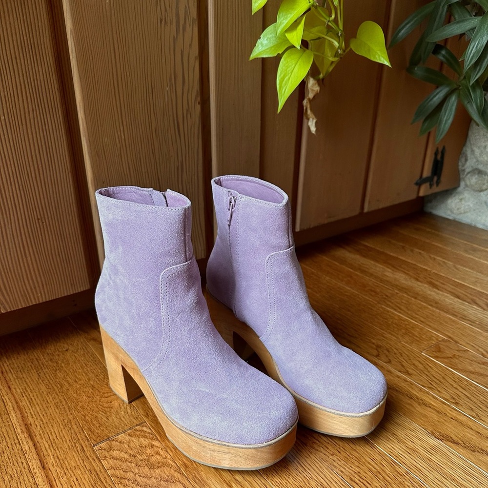 Charlotte Stone Paz boots. Size 7. EUC.